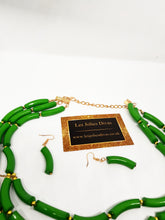 Load image into Gallery viewer, MONICA Necklace set in green