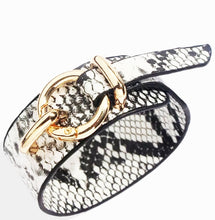 Load image into Gallery viewer, grey snakeprint wrap bracelet for womem