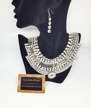 Load image into Gallery viewer, silver statement Necklace set