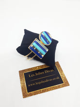 Load image into Gallery viewer, women gold and blue bracelet